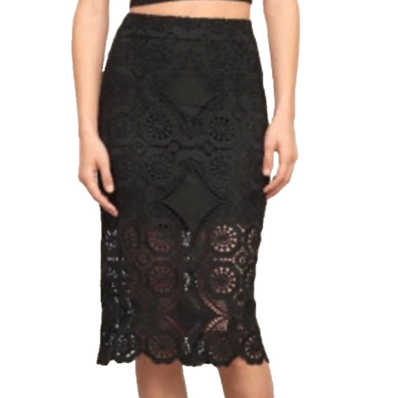 Abercrombie & Fitch Whimsigoth Dark Fairy Goth Prep Black Lace Crochet Skirt 4 - Picture 1 of 9